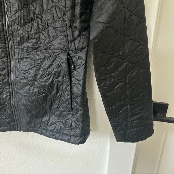 The North Face Thermoball Jacket - Picture 4 of 14